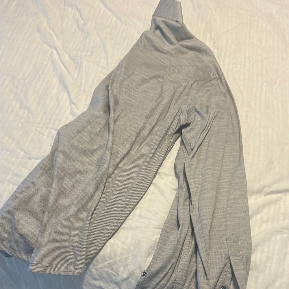 Butter Cloth Button-Up Shirt - Picture 4 of 4